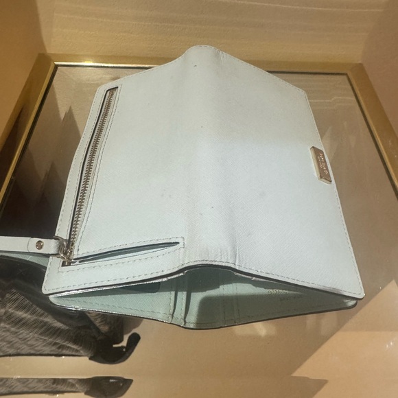 Kate Spade Vintage Sky Blue Wallet - Picture 5 of 8